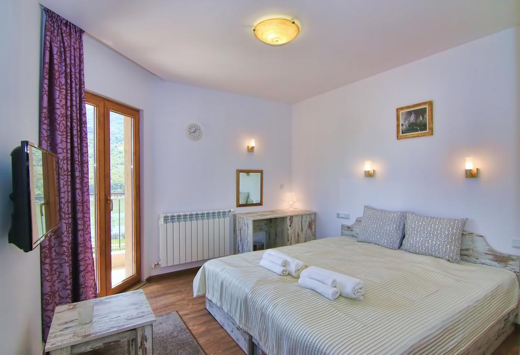 Hotel Eco House Kitana à Asparuhovo Extérieur photo